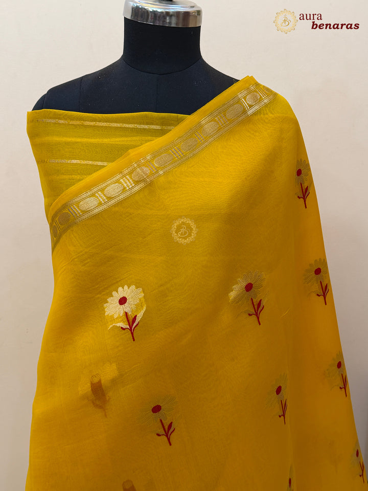Yellow Silk Banarasi Saree with Kadhwa Zari & Meenakari