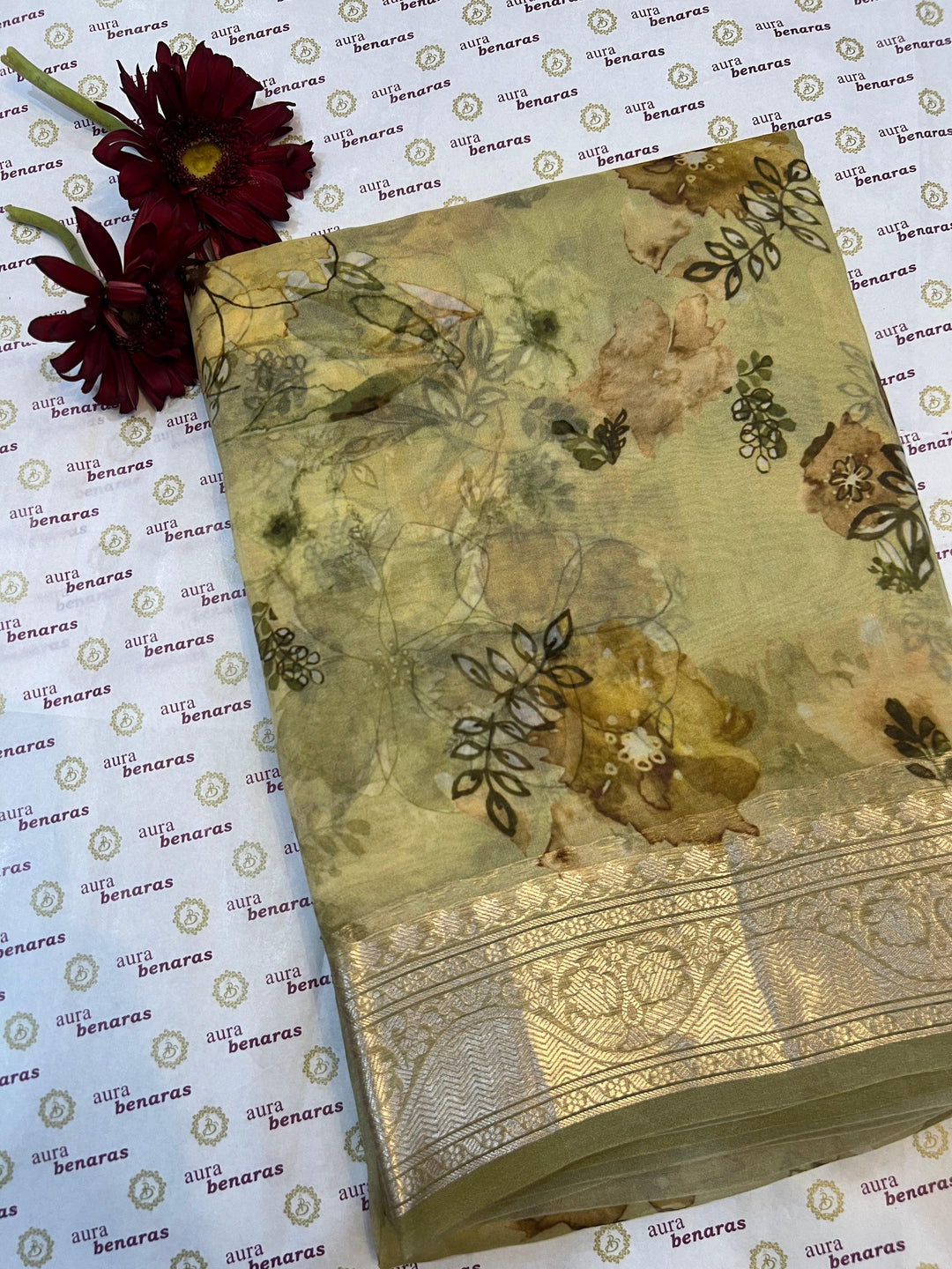 Beige Banarasi Handloom Kora Silk Saree - Aura Benaras