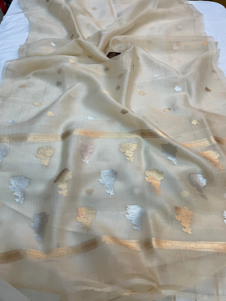 Cream Pure Kora Silk Handloom Banarasi Saree