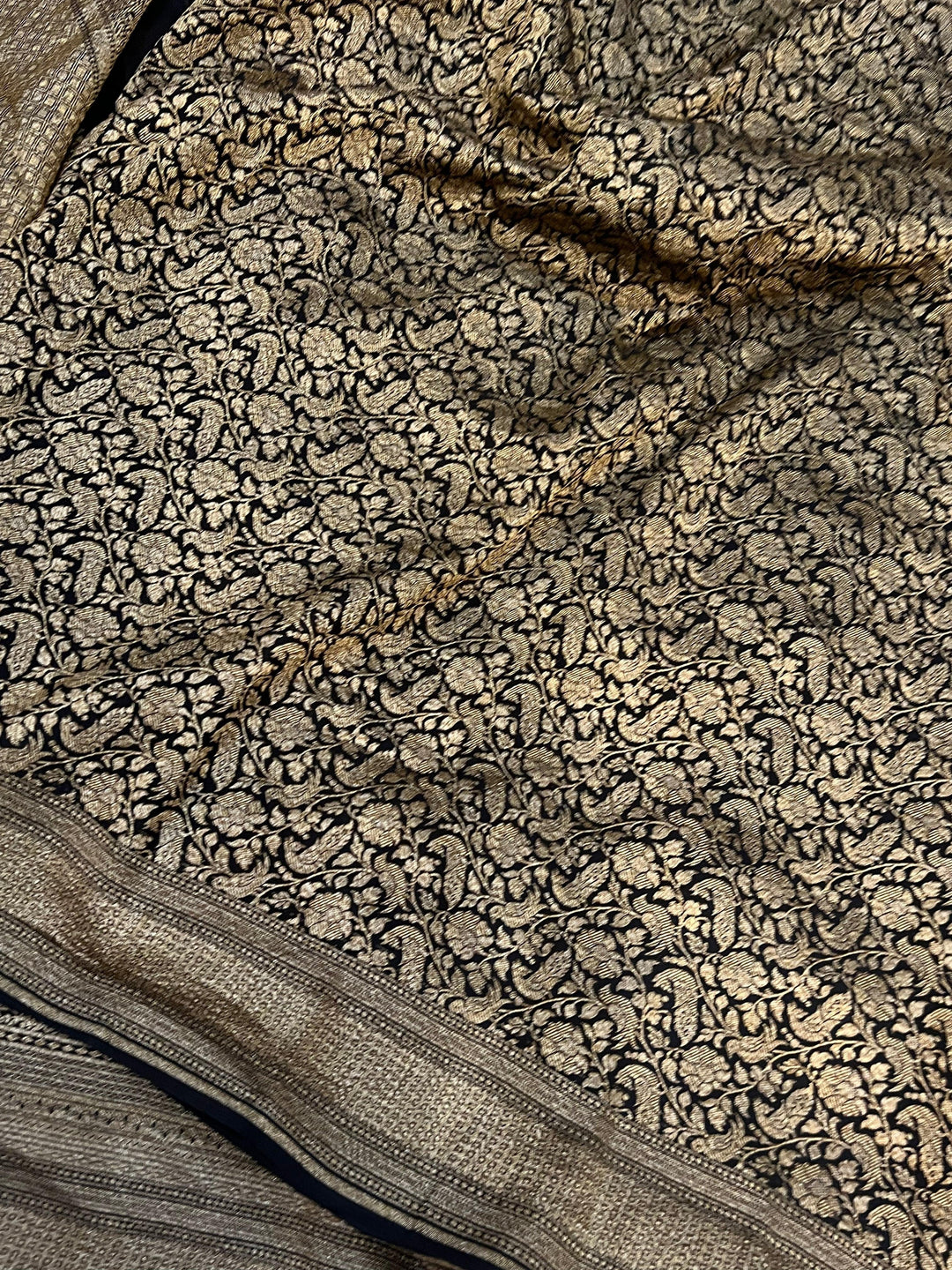 Black Pure Banarasi Khaddi Crepe Silk Saree - Aura Benaras