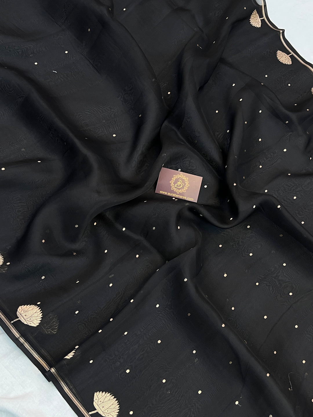 Black Pure Kora Silk Handloom Banarasi Saree - AuraBenaras