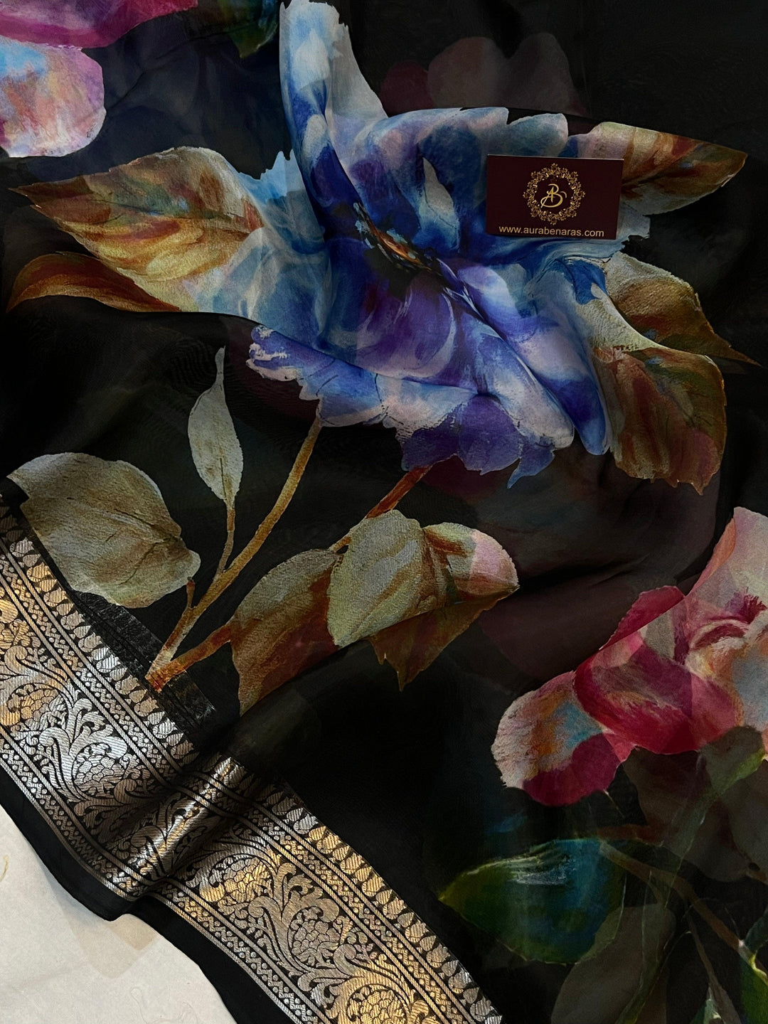 Black Banarasi Handloom Kora Silk Saree - Aura Benaras