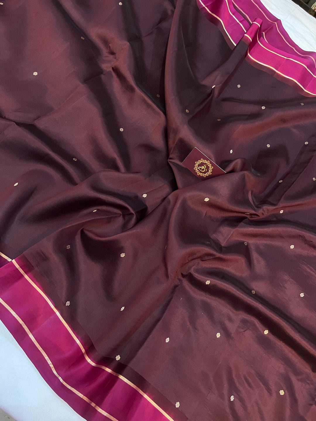 Brown Pure Banarasi Handloom Silk Saree - Aura Benaras