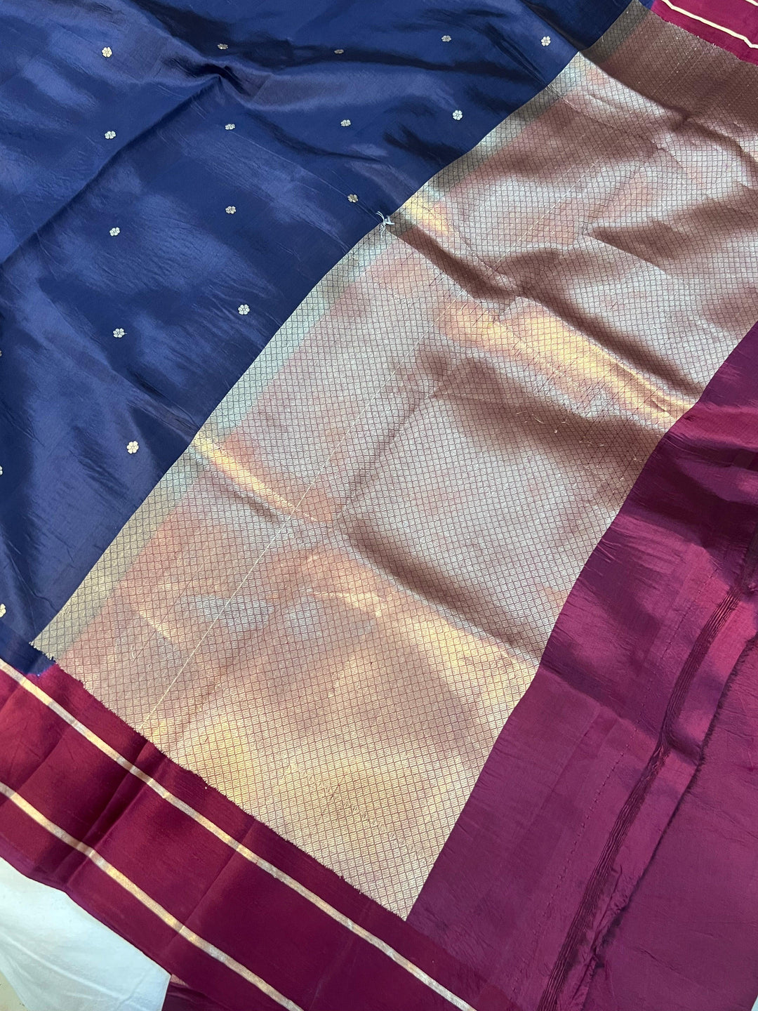 Navy Blue Pure Banarasi Handloom Silk Saree - Aura Benaras