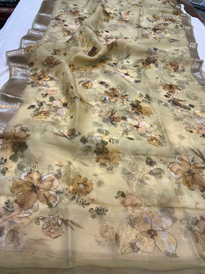 Beige Banarasi Handloom Kora Silk Saree - Aura Benaras