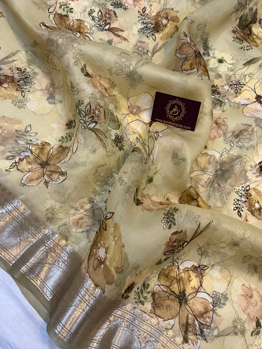 Beige Banarasi Handloom Kora Silk Saree - Aura Benaras