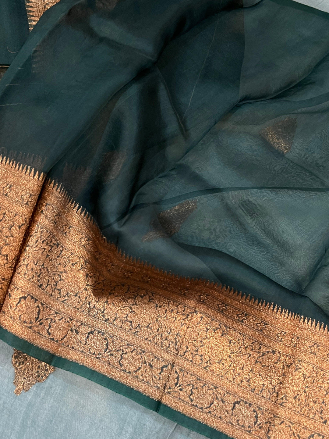 Bottle Green Banarasi Handloom Kora Silk Saree - Aura Benaras