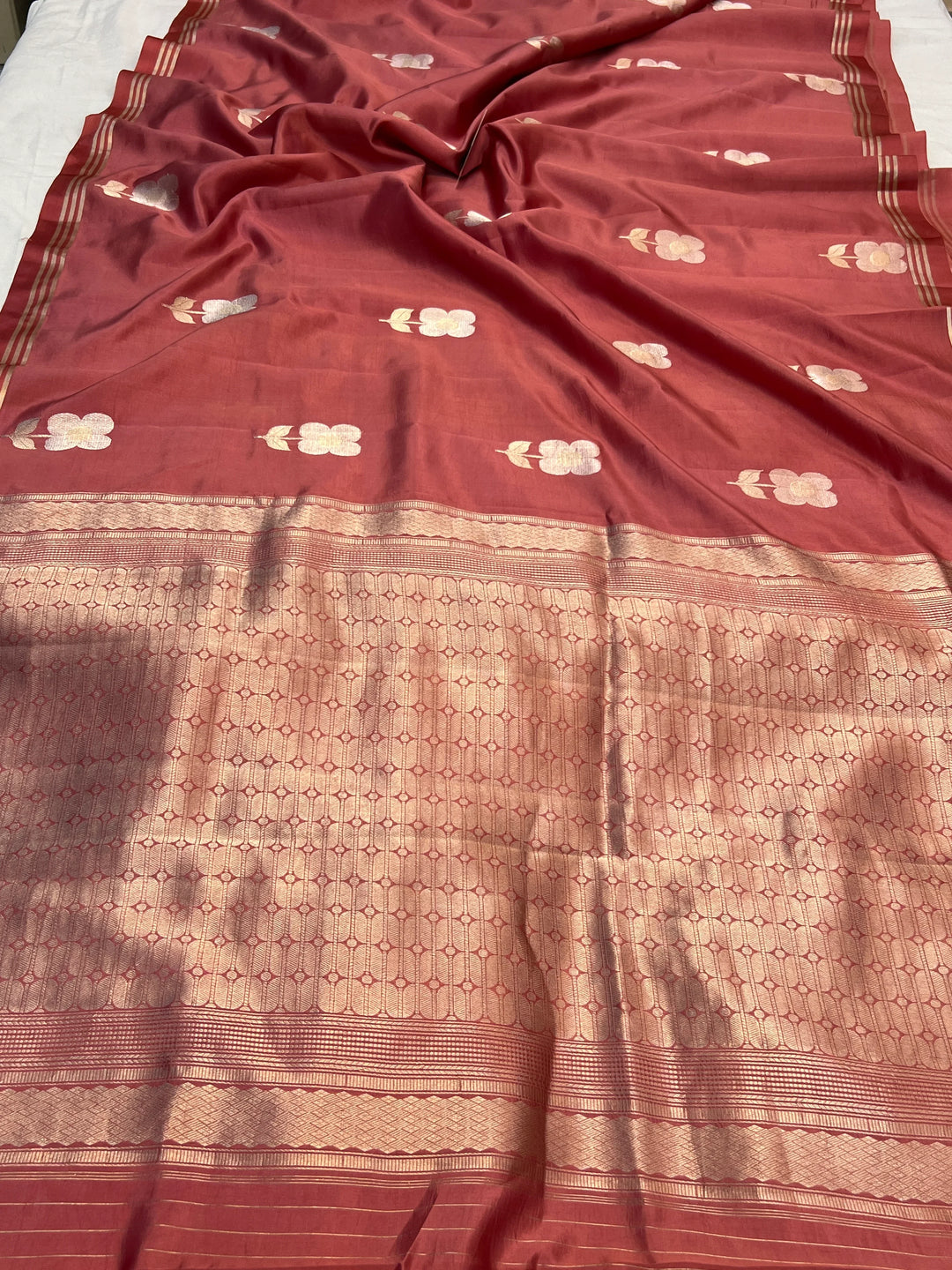Onion Pure Silk Handloom Banarasi Saree