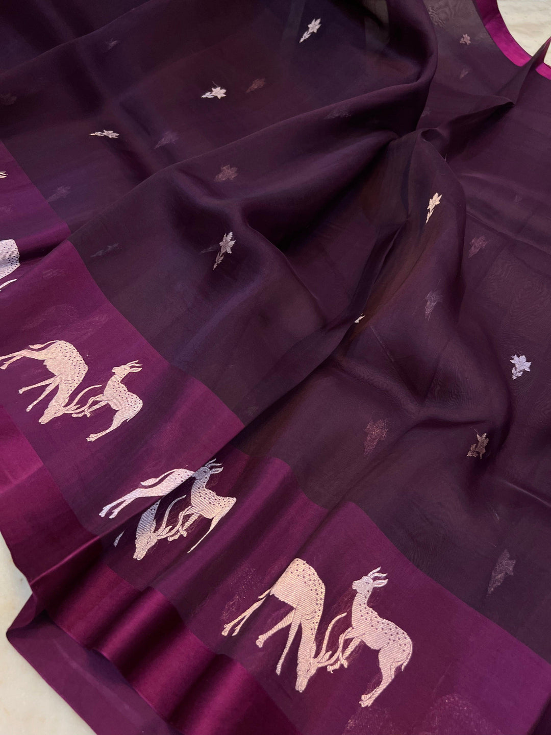 Wine Banarasi Handloom Kora Silk Saree - Aura Benaras