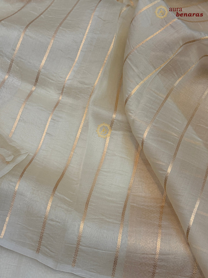 Cream Pure Banarasi Handloom Kora Silk Saree - AuraBenaras