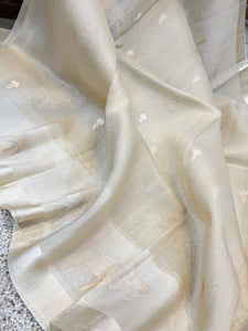 Cream Banarasi Handloom Kora Silk Saree - Aura Benaras