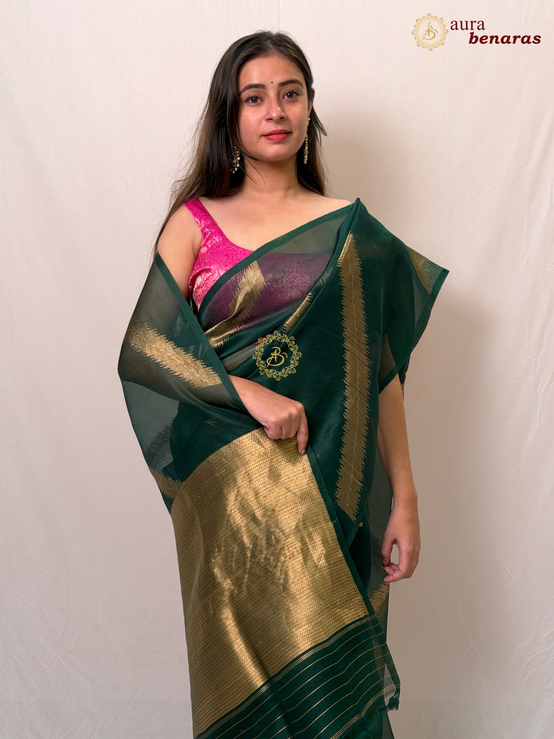 Bottle Green Kora Silk Banarasi Saree with Kadwa Jaal – Aura Benaras