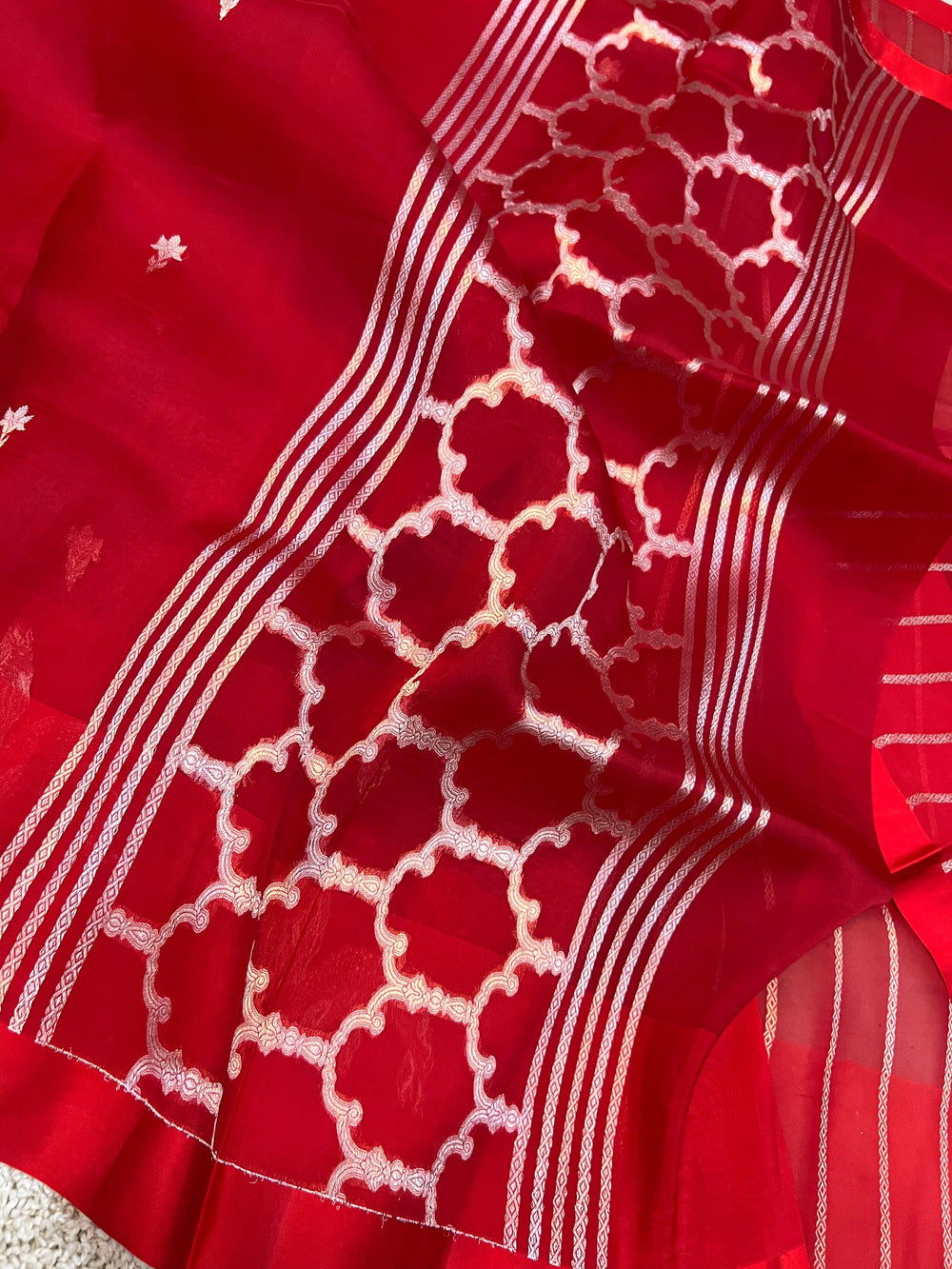 Red Banarasi Handloom Kora Silk Saree - Aura Benaras