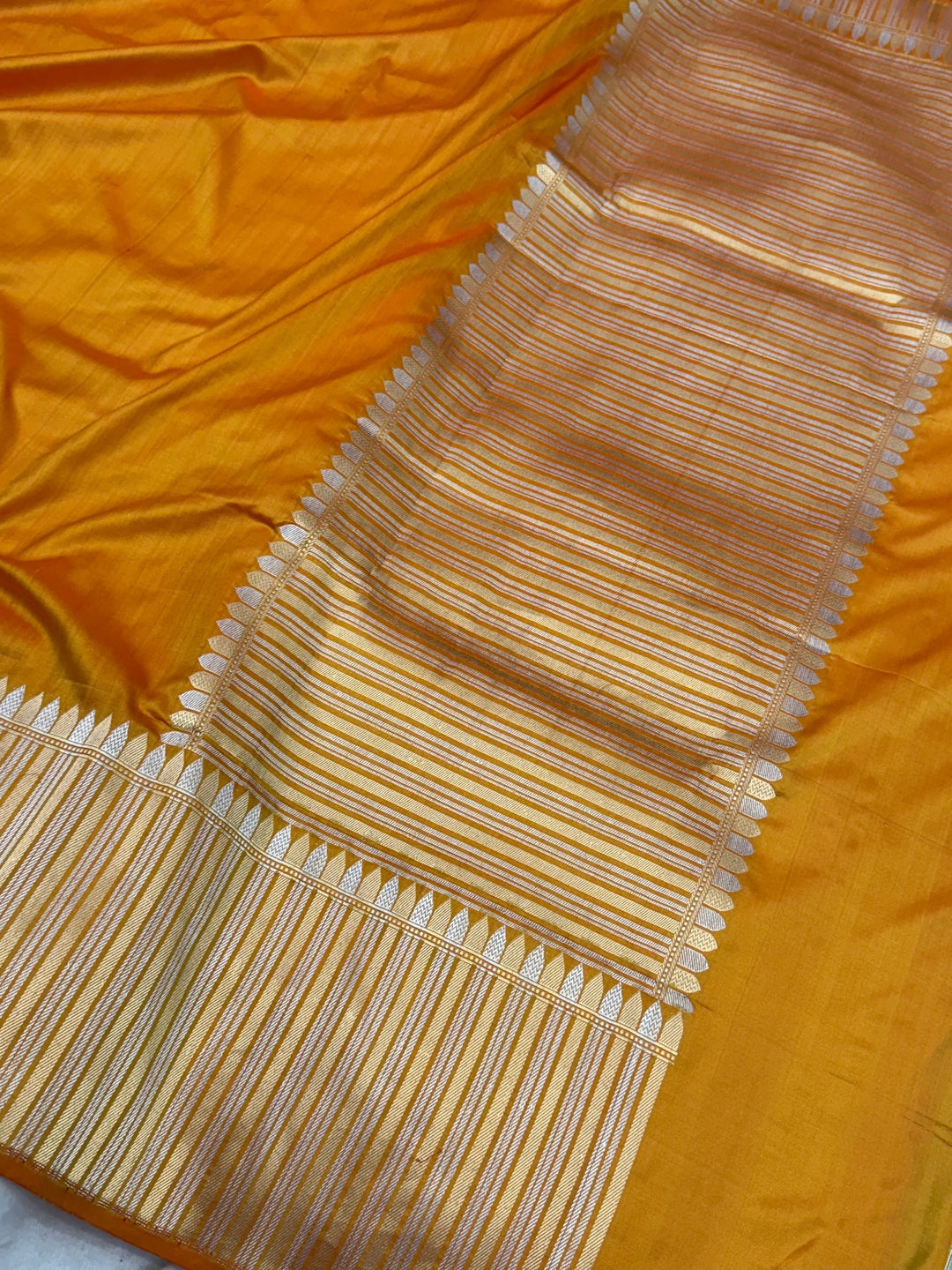 Fire Orange Pure Katan Silk Handloom Banarasi Saree