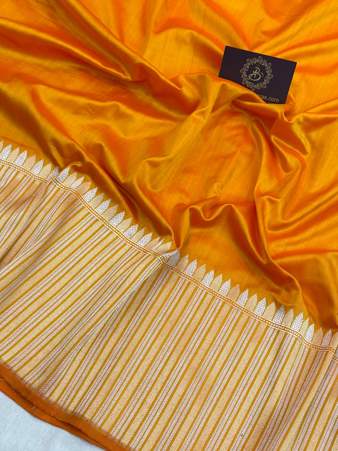 Fire Orange Pure Katan Silk Handloom Banarasi Saree