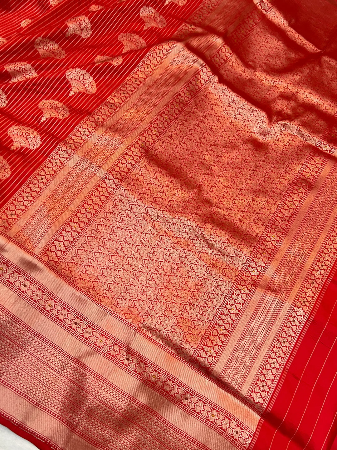 Red Pure Katan silk Handloom Banarasi Saree