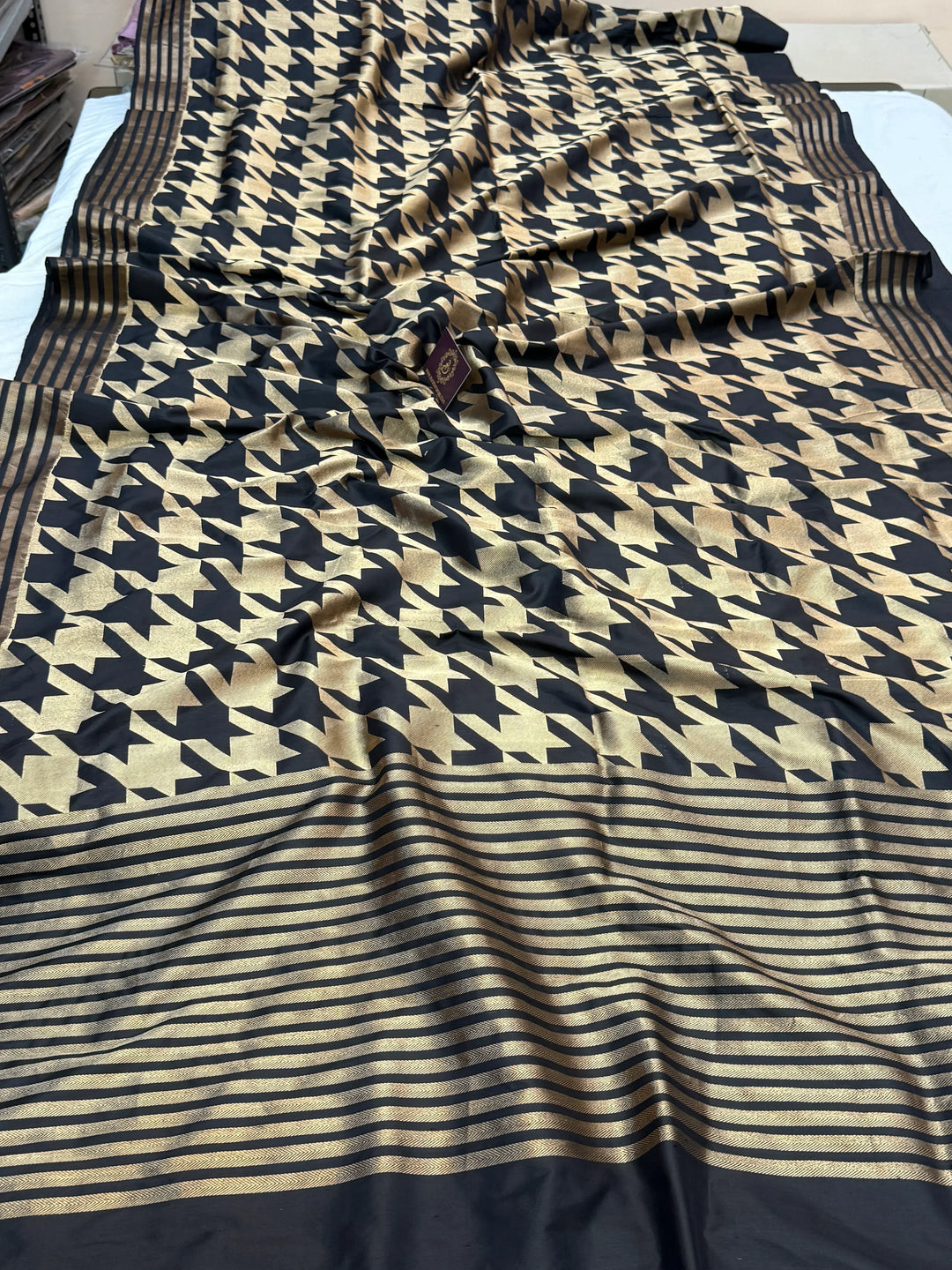 Black Pure Katan silk Handloom Banarasi Saree