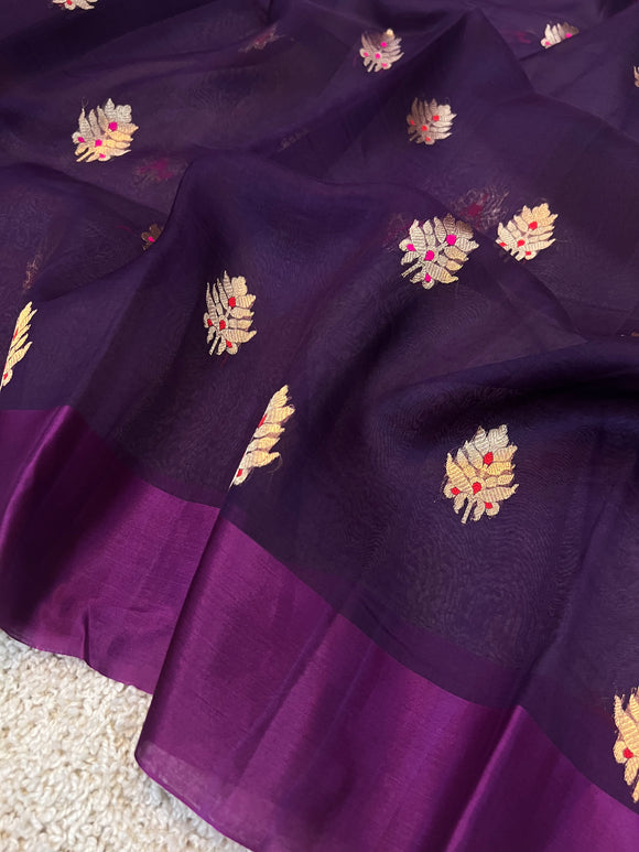 Wine Banarasi Handloom Kora Silk Saree - Aura Benaras