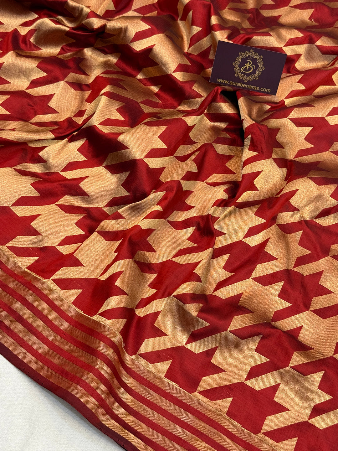 Maroon Pure Katan silk Handloom Banarasi Saree