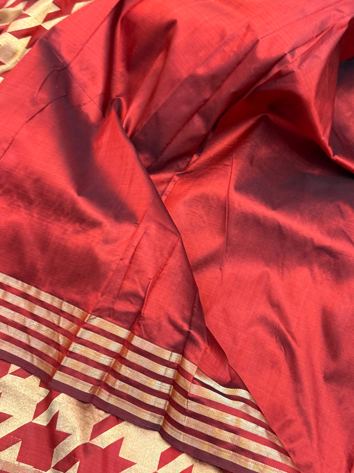 Maroon Pure Katan silk Handloom Banarasi Saree