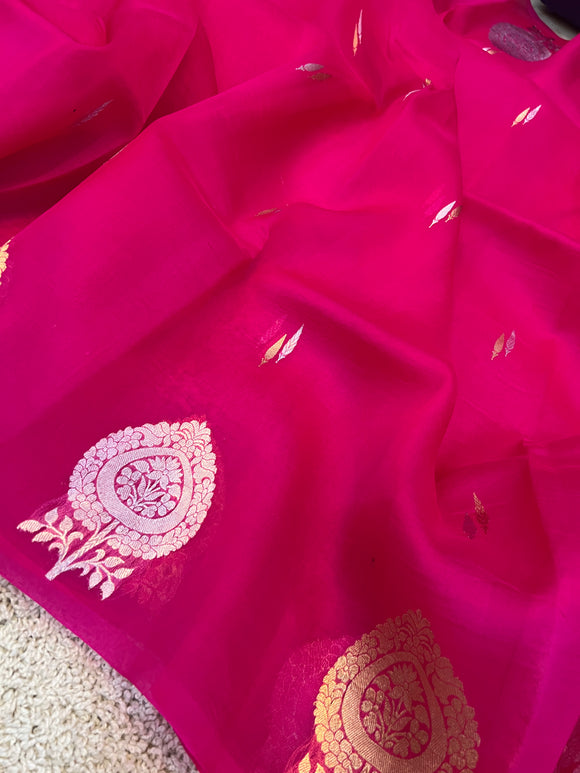 Rani Pink Banarasi Handloom Kora Silk Saree - Aura Benaras