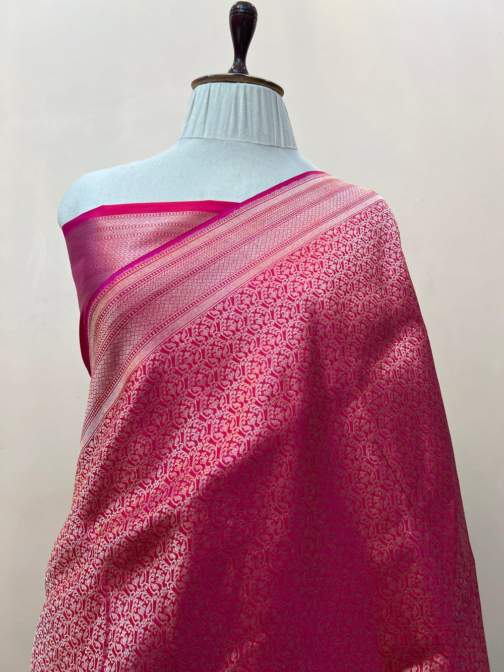 Rani Pink Pure Katan silk Handloom Banarasi Saree