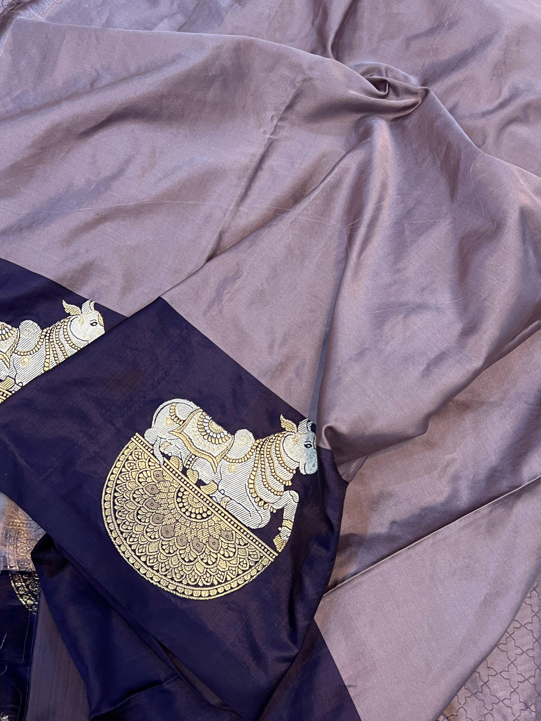 Pastel lilac Pure Banarasi Handloom Katan Satin Silk Saree - Aura Benaras