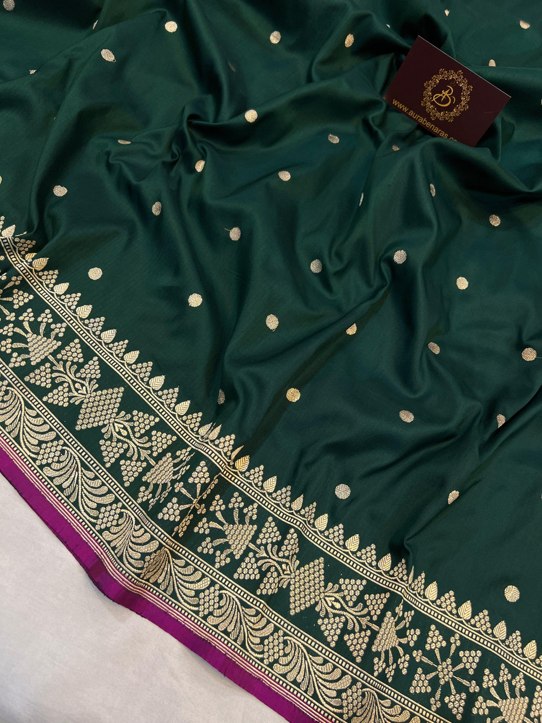 Bottle Green Banarasi Handloom Katan Silk Saree - Aura Benaras