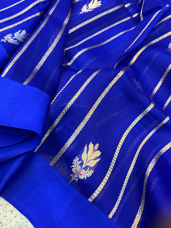 Royal Blue Pure Banarasi Handloom Kora Silk Saree - Aura Benaras