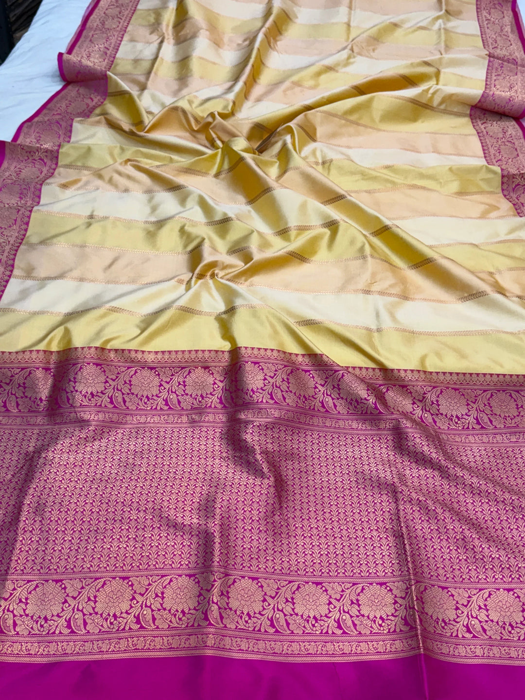 Cream Rangkaat Pure Katan Silk Banarasi Handloom Saree