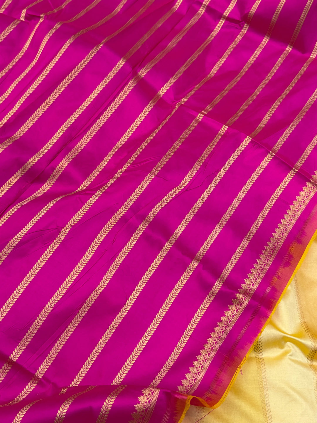 Cream Rangkaat Pure Katan Silk Banarasi Handloom Saree