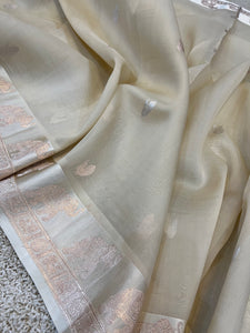 Cream Banarasi Handloom Kora Silk Saree - Aura Benaras