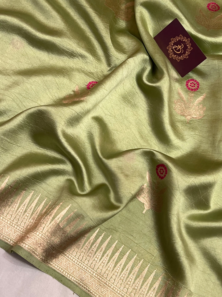 Basil Green Pure Banarasi Handloom Silk Saree | Aura Benaras