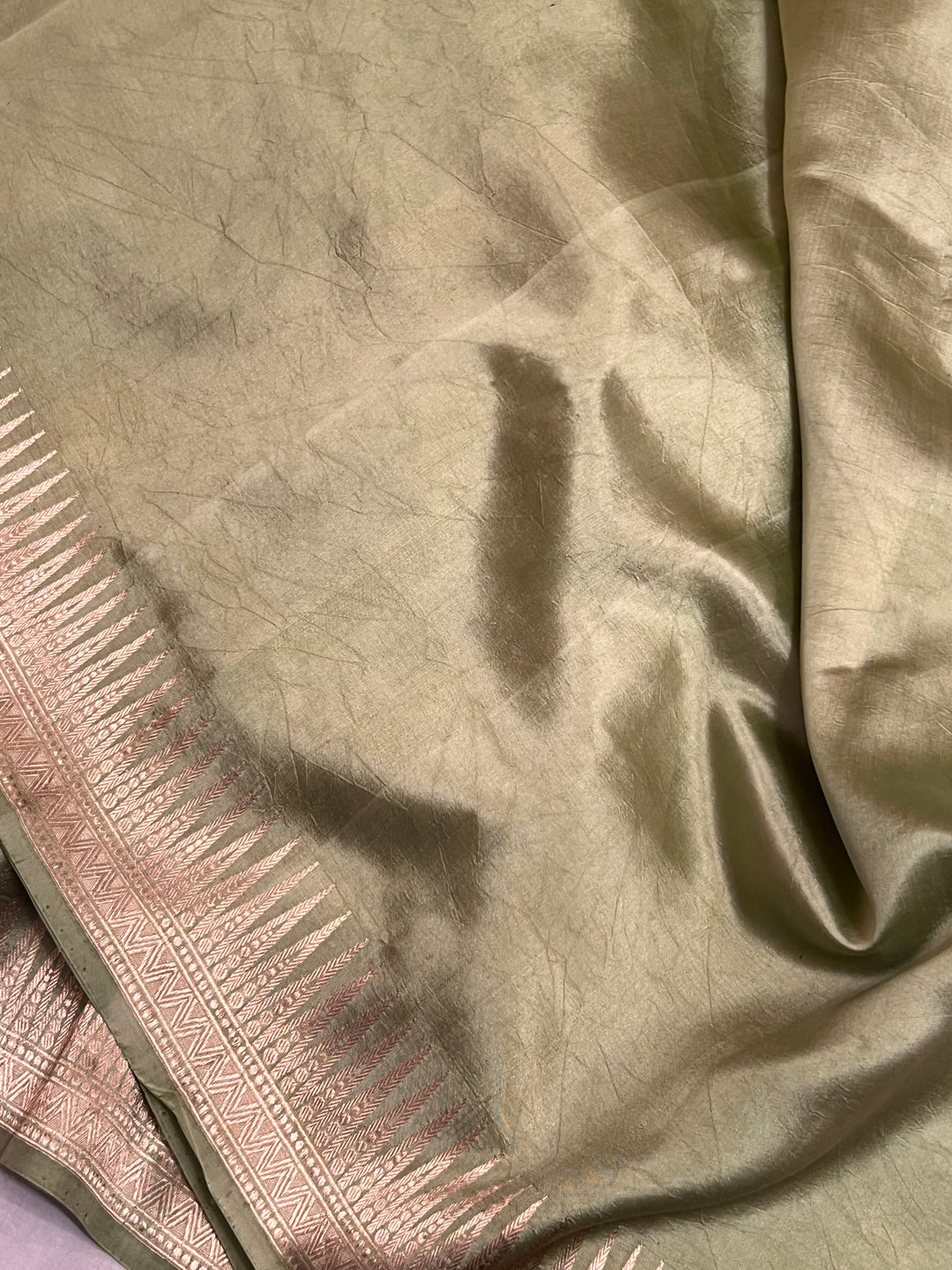 Basil Green Pure Banarasi Handloom Silk Saree | Aura Benaras