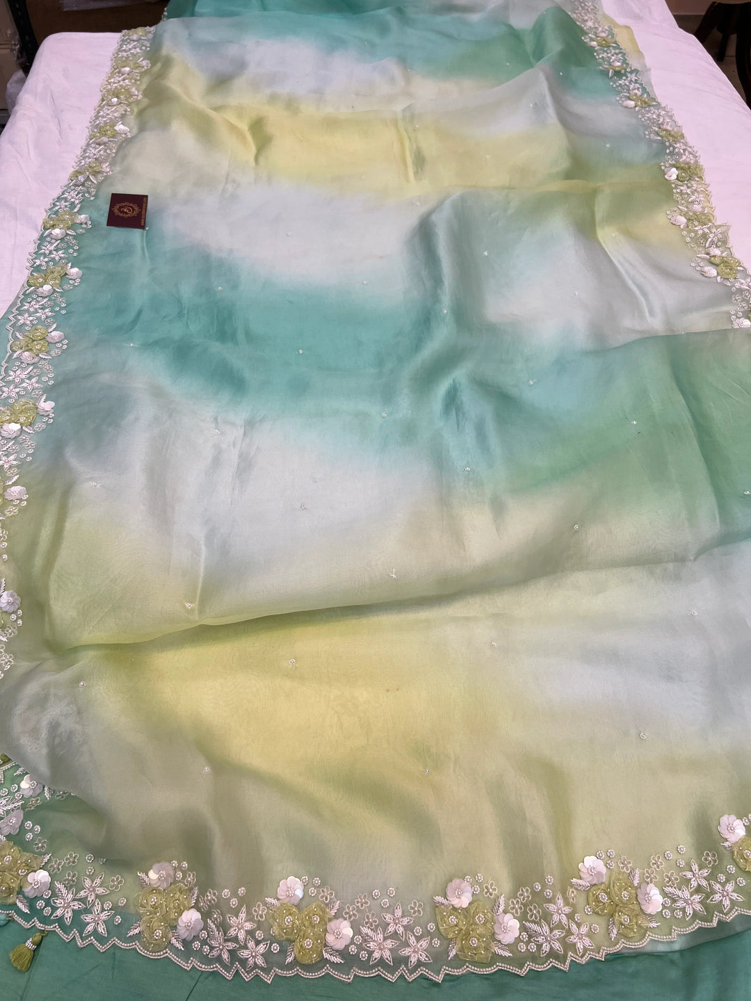 Pista Green Shaded Pure Kora Silk Saree - Aura Benaras