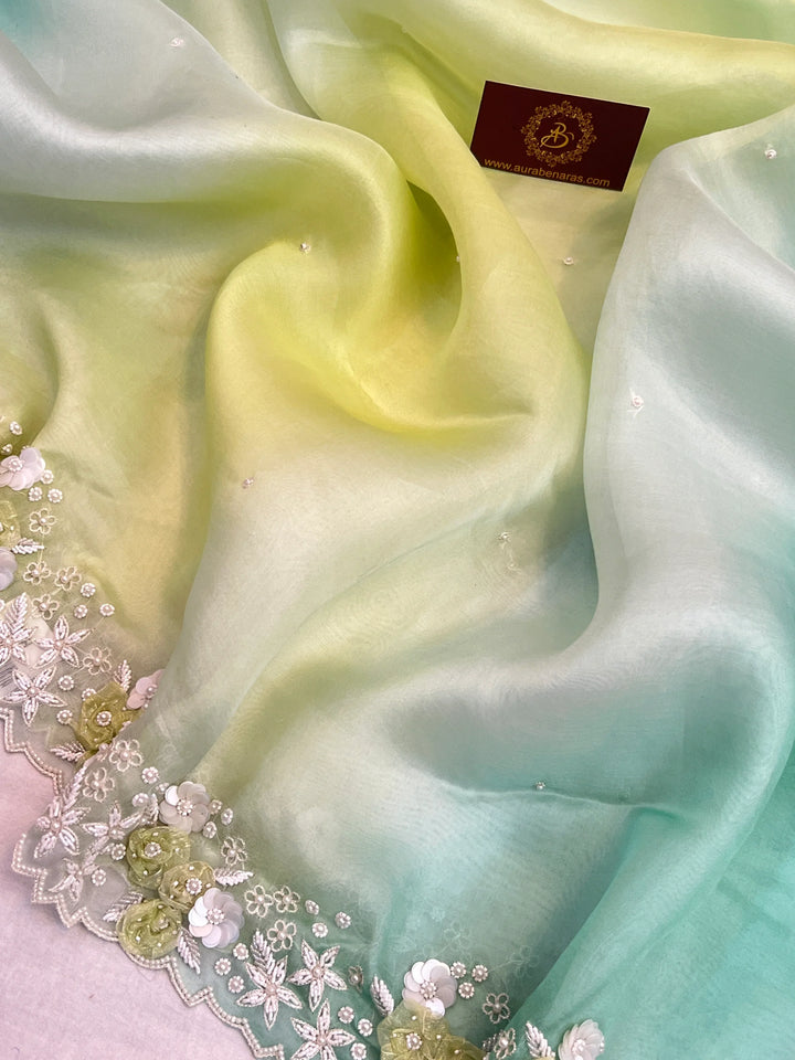 Pista Green Shaded Pure Kora Silk Saree - Aura Benaras