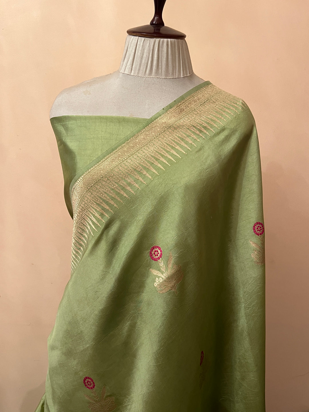 Basil Green Pure Banarasi Handloom Silk Saree | Aura Benaras