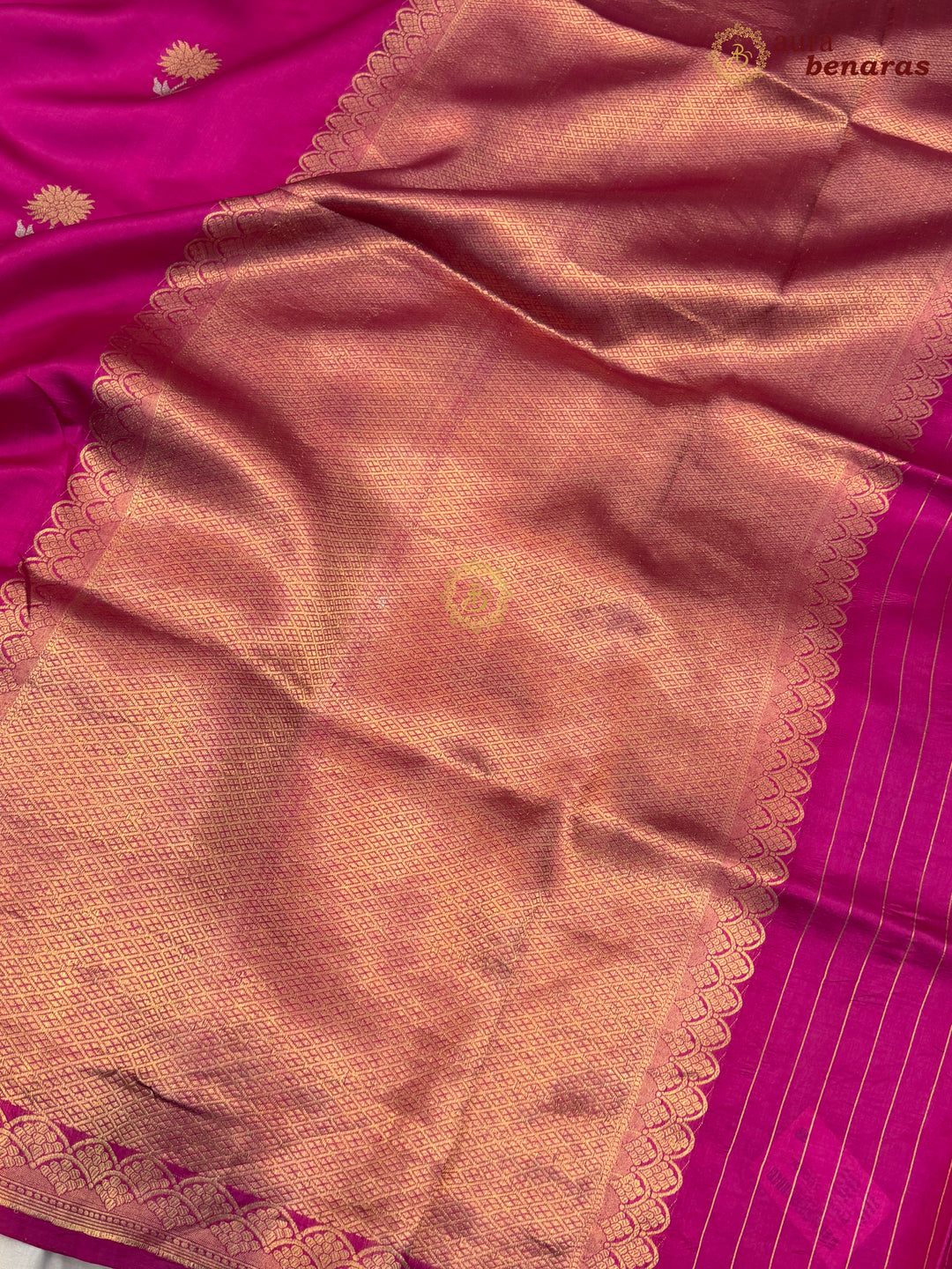 Rani Pink Pure Silk Handloom Banarasi Saree with Kadhwa Motifs