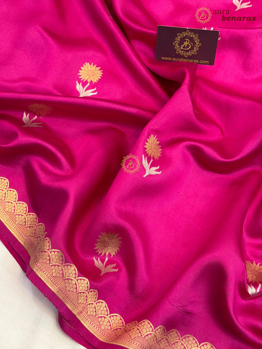 Rani Pink Pure Silk Handloom Banarasi Saree with Kadhwa Motifs