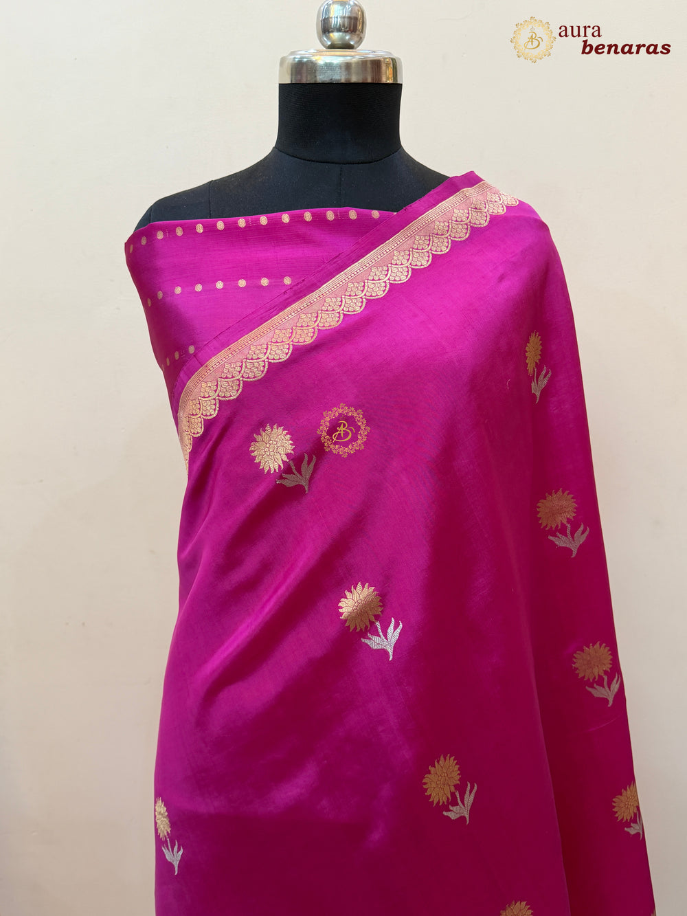 Rani Pink Pure Silk Handloom Banarasi Saree with Kadhwa Motifs