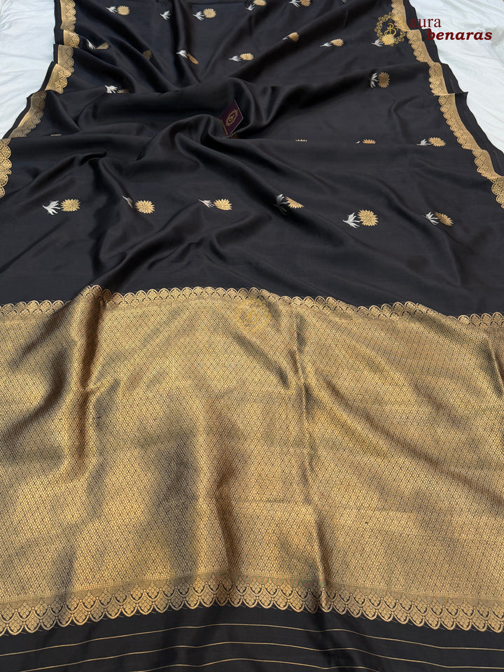 Black Pure Silk Handloom Banarasi Saree with Kadhwa Motifs