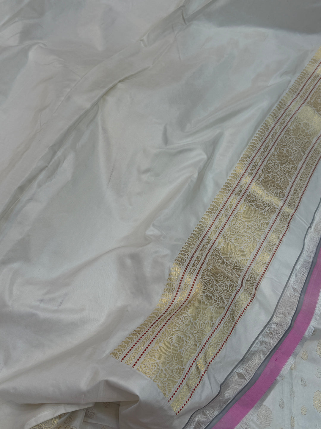 White Pure Banarasi Handloom Katan Silk Saree