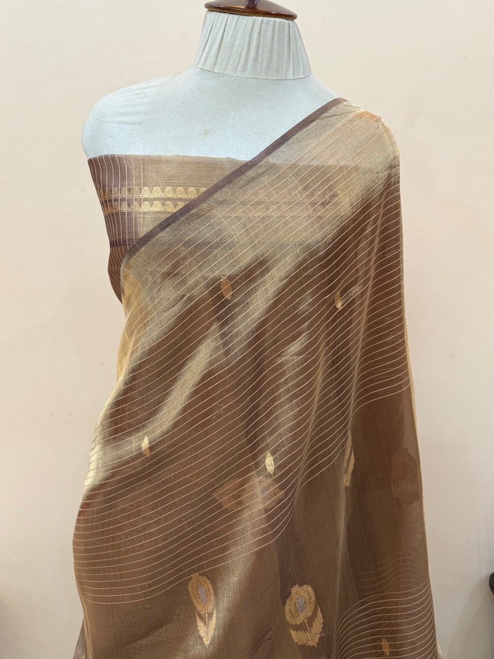 Brown Pure Tissue Silk Handloom Banarasi Saree