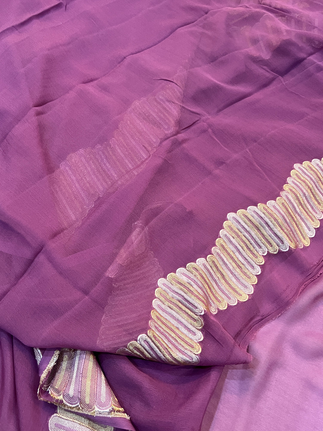 Mauve Pure Banarasi Khaddi Georgette Saree - Aura Benaras