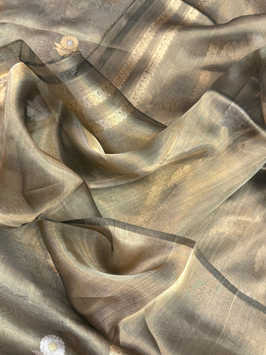 Bottle Green Pure Tissue Silk Handloom Banarasi Saree