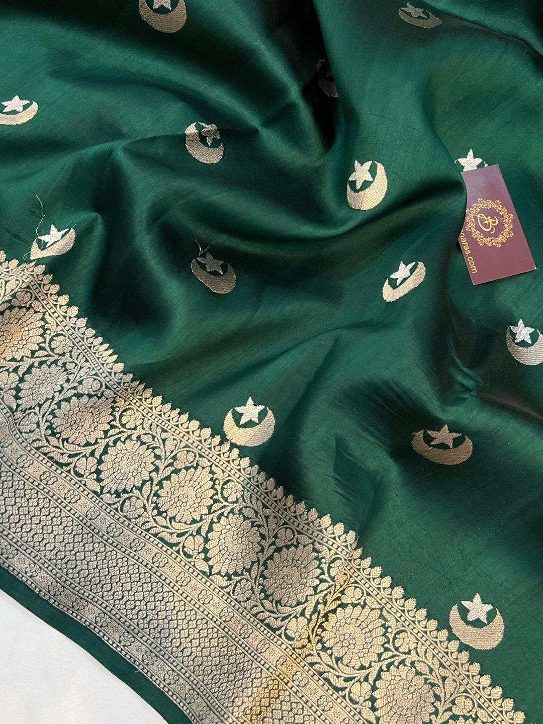 Bottle Green Pure Banarasi Handloom Silk Saree - Aura Benaras