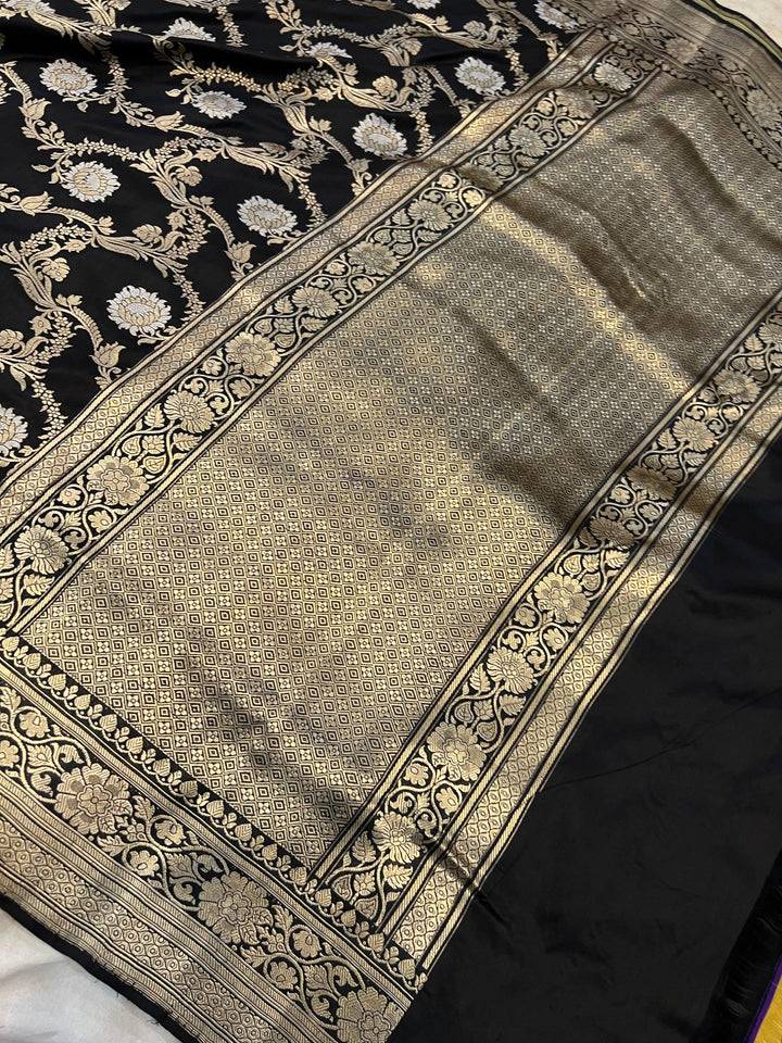 Black Pure Banarasi Handloom Katan Silk Saree - Aura Benaras