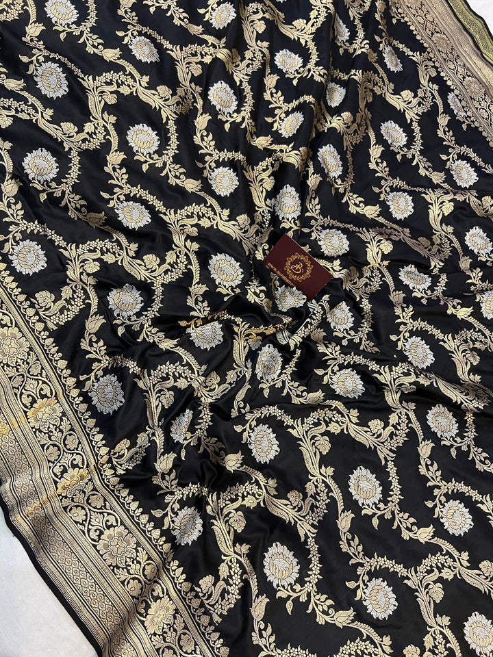 Black Pure Banarasi Handloom Katan Silk Saree - Aura Benaras