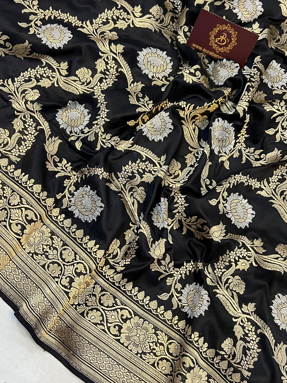 Black Pure Banarasi Handloom Katan Silk Saree - Aura Benaras