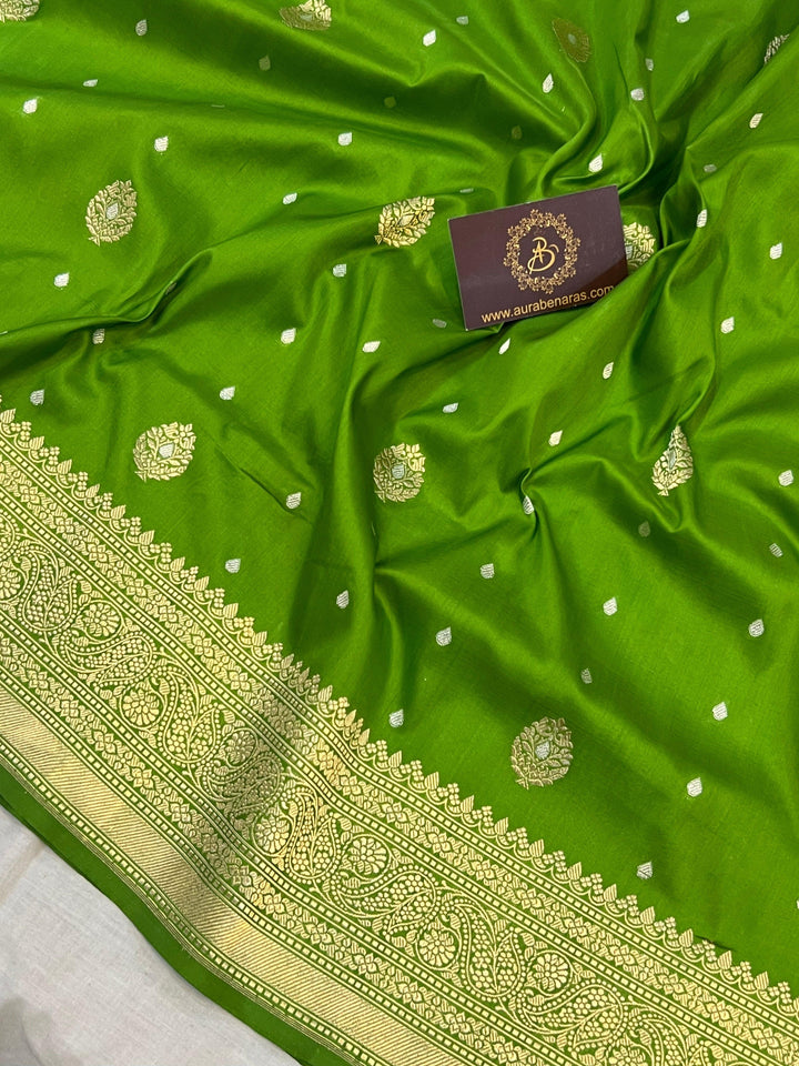 Green Pure Banarasi Handloom Katan Silk Saree - Aura Benaras